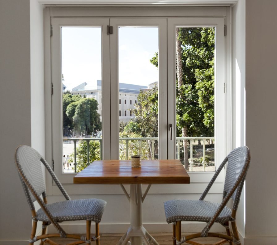 beautiful-hotel-insights-details